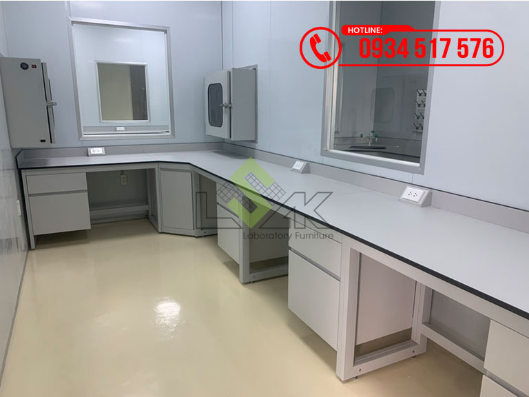 Bàn thí nghiệm áp tường phòng thí nghiệm