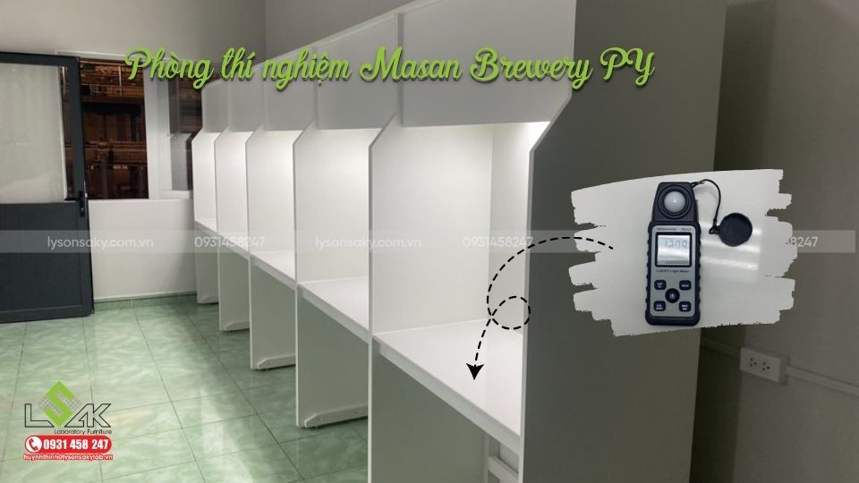 Lăp đặt bàn cảm quan phòng thí nghiệm Masan Brewery PY