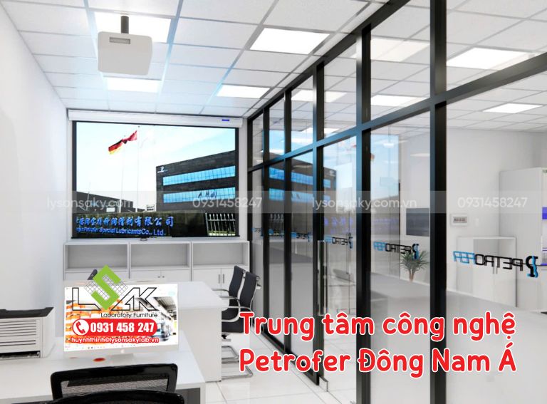 Thiết kế thi công nội thất phòng thí nghiệm dầu nhớt Petrofer