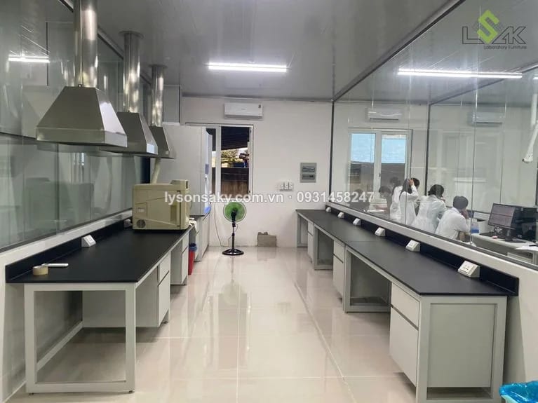 Toàn cảnh phòng thí nghiệm